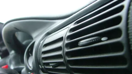 Ipoteză-şoc: Aerul condiţionat din maşină vă poate omorî
