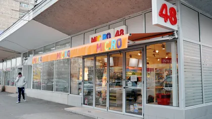 Magazinele din reţeaua Mic.ro au pus lacătul. Reprezentanţii nu comentează