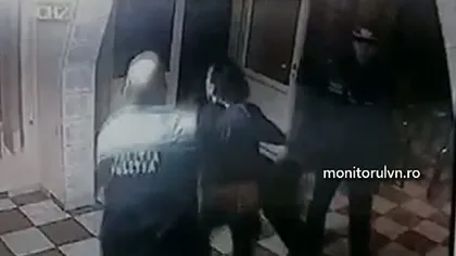 Acuzaţie gravă: O femeie din Vrancea susţine că a fost bătută de poliţişti VIDEO