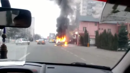 Taxi în flăcări, la Cluj Napoca VIDEO