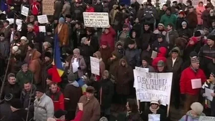 Proteste în România, ziua a 17-a. Manifestaţii în Piaţa Universităţii, dar şi în provincie