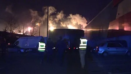 Incendiu puternic la un hypermarket din Capitală VIDEO
