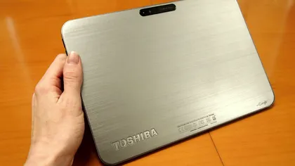 Toshiba a prezentat cea mai subţire tabletă din lume GALERIE FOTO
