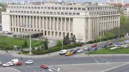 Sediul Guvernului este apărat PREVENTIV de câteva sute de jandarmi VIDEO