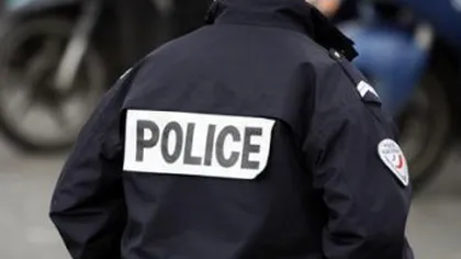 Români arestaţi la Paris pentru furt din bancomate