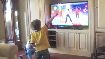 Fiul lui Britney Spears face senzaţie pe YouTube cu mişcările lui de dans VIDEO