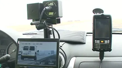 Camerele video instalate pe maşinile de poliţie ar putea fi scoase din uz