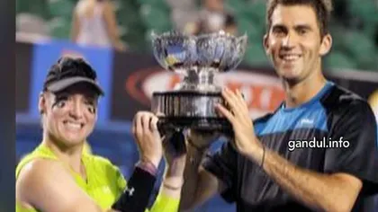 Horia Tecău vine astăzi în ţară cu trofeul câştigat la Australian Open
