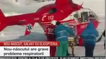 LA LIMITĂ O fetiţă născută într-o latrină la Videle a fost adusă cu elicopterul în Capitală VIDEO