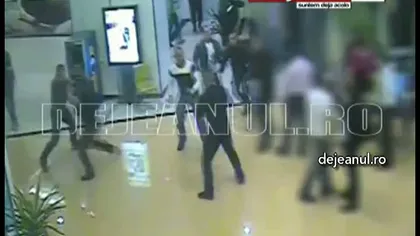 Bătăuşii din mallul din  Baia Mare s-au cuminţit la puşcărie