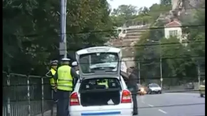 Zece poliţişti corupţi din Bulgaria au fost filaţi cu o maşină românească