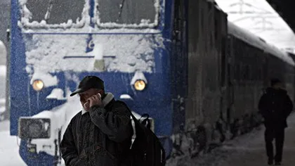 64 de trenuri au fost anulate din cauza ninsorii şi viscolului