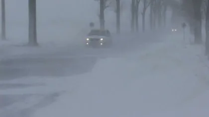 România sub zăpadă: 15 drumuri naţionale închise şi 17 cu restricţii