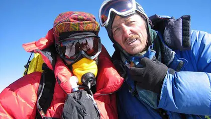 Gheorghe Dijmărescu, Everestul alpiniştilor din România. A sărit din tren şi a trecut Dunărea înot
