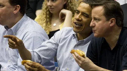 Schimb de cadouri la Casa Albă între Obama şi Cameron: grătar personalizat contra masă de ping-pong