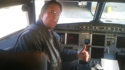 Şoc şi groază: pilotul unui avion de pasageri a înnebunit în zbor VIDEO