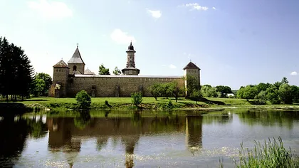 Mănăstirea Dragomirna din Suceava, dotată cu panouri solare şi centrală pe biomasă