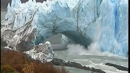 Ziua în imagini. Spectacol grandios la prăbuşirea unui gheţar, în Argentina VIDEO