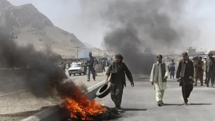 Afganistan: Delegaţia trimisă să ancheteze uciderea a 16 civili, atacată cu tiruri de armă