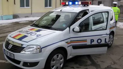 Un poliţist din Vaslui a fost târât de un şofer cu maşina vreo 20 de metri