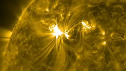 Cea mai puternică explozie solară din ultimii 5 ani loveşte Pământul VIDEO