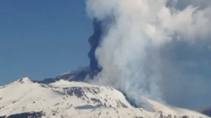 Vulcanul Etna a erupt pentru a treia oară în acest an VIDEO