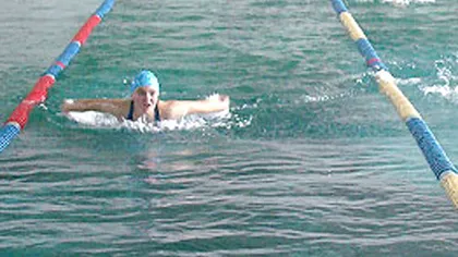Mai mulţi copii s-au intoxicat de la clorul din bazinul olimpic Baia Mare