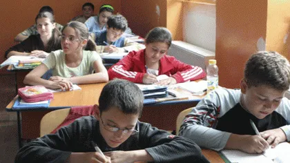 Învăţământul românesc este în cădere liberă. Vezi câţi bani a alocat statul pentru şcoală