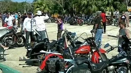 Prima expoziţie de motoare Harley Davidson din Cuba VIDEO