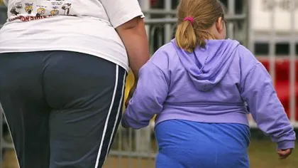 STUDIU: Tratamentele împotriva obezităţii infantile, mai eficiente prin implicarea familiilor