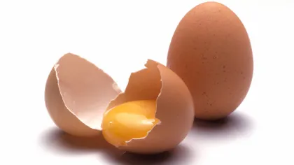 UTIL. Cum să deosebeşti ouăle PROASPETE de cele VECHI