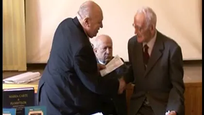 Un fost dascăl din judeţul Prahova a împlinit vârsta de 100 de ani VIDEO