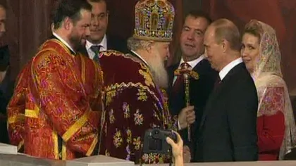Putin şi Medvedev, la slujba de Înviere VIDEO
