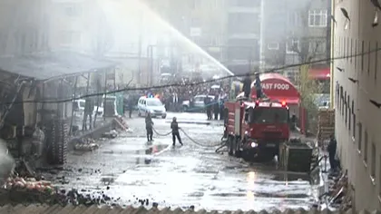Incendiul de la complexul comercial din Iaşi, cauzat de o ţigară aprinsă, aruncată pe jos