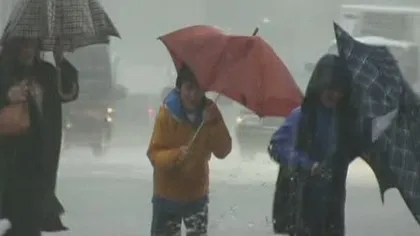 Taifun puternic în Japonia. Trei persoane au murit şi alte 300 au fost rănite VIDEO