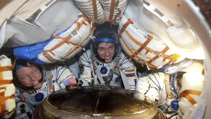 Trei astronauţi au revenit pe Terra după şase luni la bordul ISS
