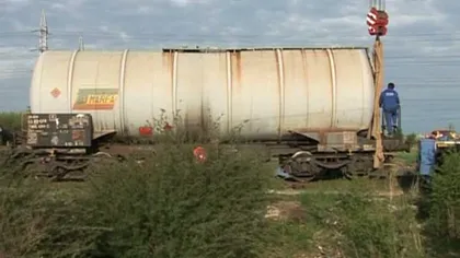 Incident feroviar la Timişoara: Un vagon cu motorină s-a răsturnat de pe şine VIDEO