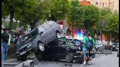 Un TIR a lovit şase maşini într-o parcare din Cluj-Napoca VIDEO