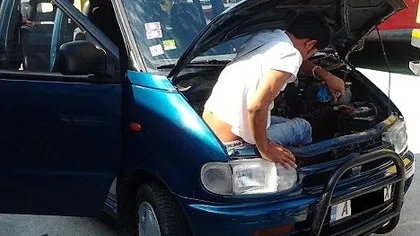 Un adolescent afgan a mers 20 de ore sub capota unei maşini, pentru a ajunge în Italia
