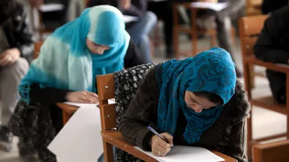Zeci de eleve din Afganistan au fost otrăvite, în ceea ce pare a fi un atac taliban