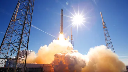 Racheta Falcon 9 s-a prăbuşit în Oceanul Atlantic, după ce a ratat aterizarea la Cape Canaveral