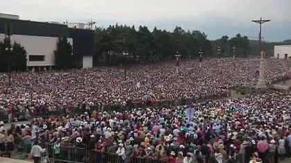 300.000 de pelerini au participat la liturghia de la Fatima VIDEO
