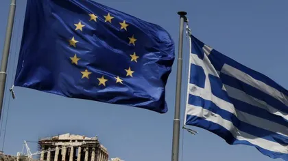 Liderii europeni sunt hotărâţi să menţină Grecia în zona euro