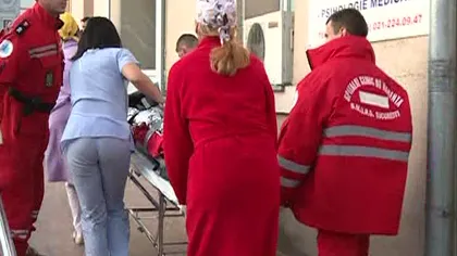 Un bătrân din Constanţa a leşinat în timp ce stătea la coadă, la Casa de Pensii VIDEO
