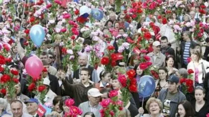 Sindicaliştii ruşi au fost scoşi la manifestaţia de 1 Mai ca în vremurile apuse