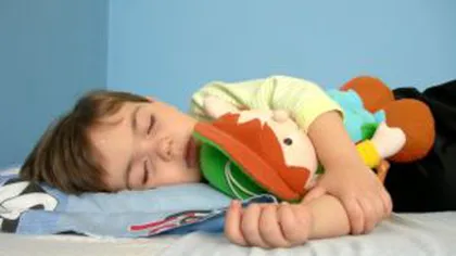 Somnul la copii: Cum să câştigi războiul mersului la culcare