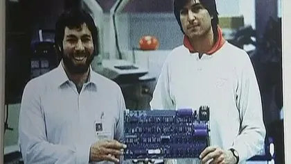 Primul model de computer APPLE, vândut la LICITAŢIE VIDEO