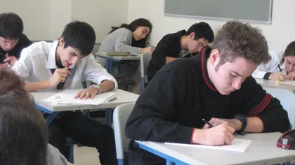 REZULTATE BACALAUREAT 2012 Buzău: 49,8% dintre elevi au picat examenul de maturitate
