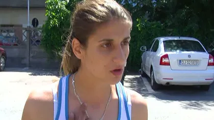 O jurnalistă din Craiova, bătută pe stradă de o fostă campioană naţională la box