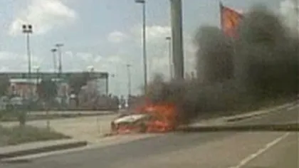 O maşină a luat foc pe Autostrada Bucureşti-Piteşti VIDEO